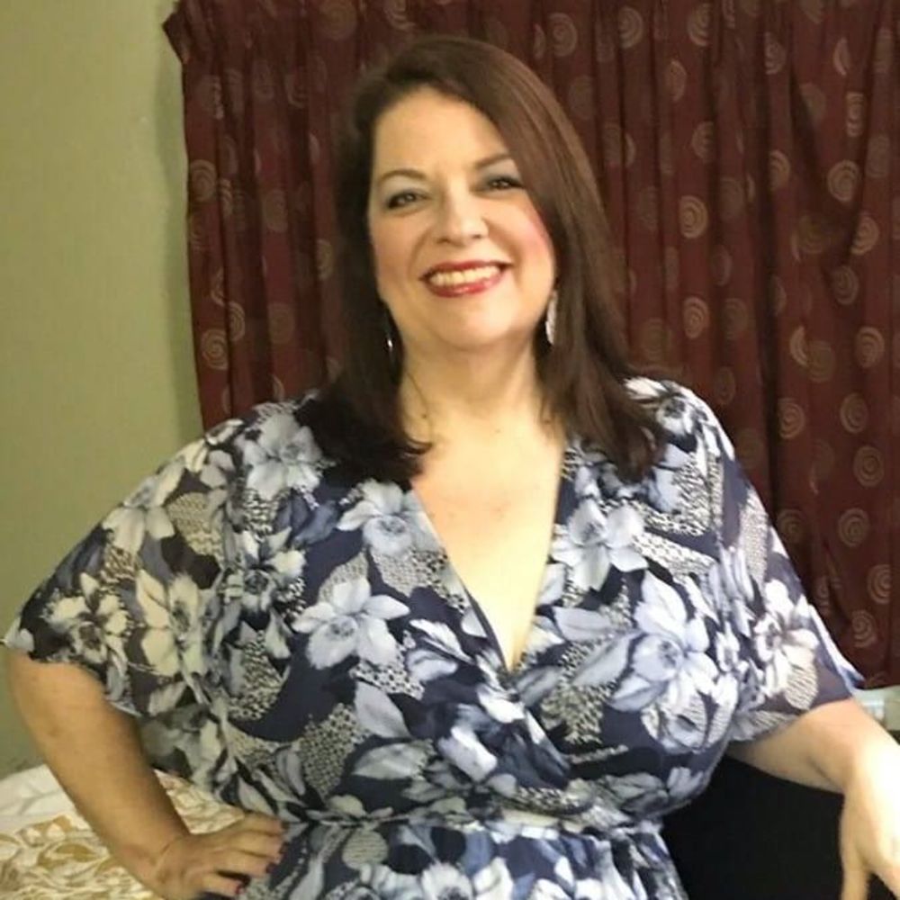 Meet your Posher, Tina